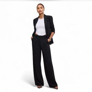 NEW $179 Good American Black blazer